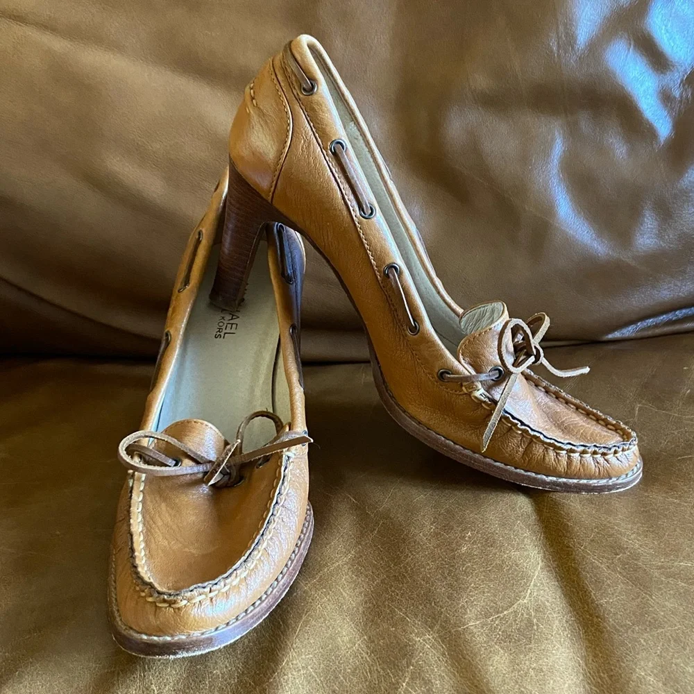 Michael Kors Leather 3.3” Heels Shoes Size 7.5